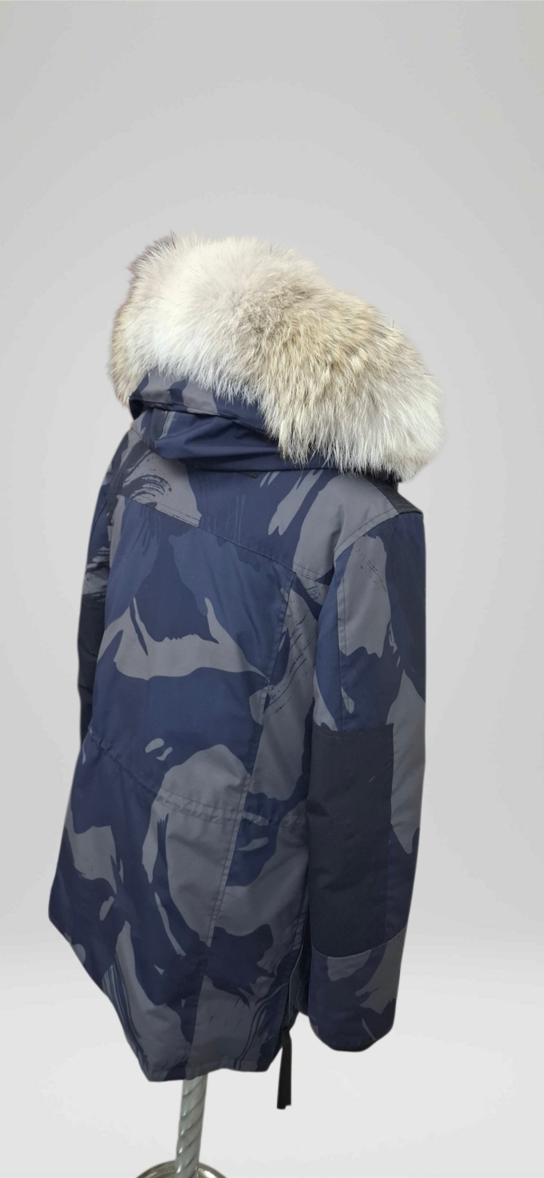 Genuine Coyote Fur trim replacement compatible with Canada Goose jacket 66
