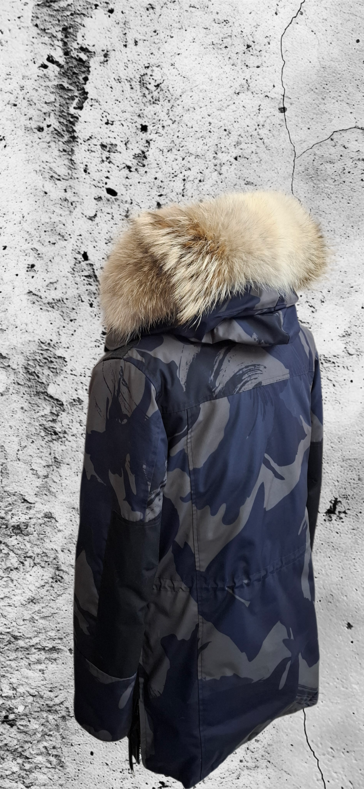 Genuine Coyote fur trim replacement compatible with Canada Goose jacket 59