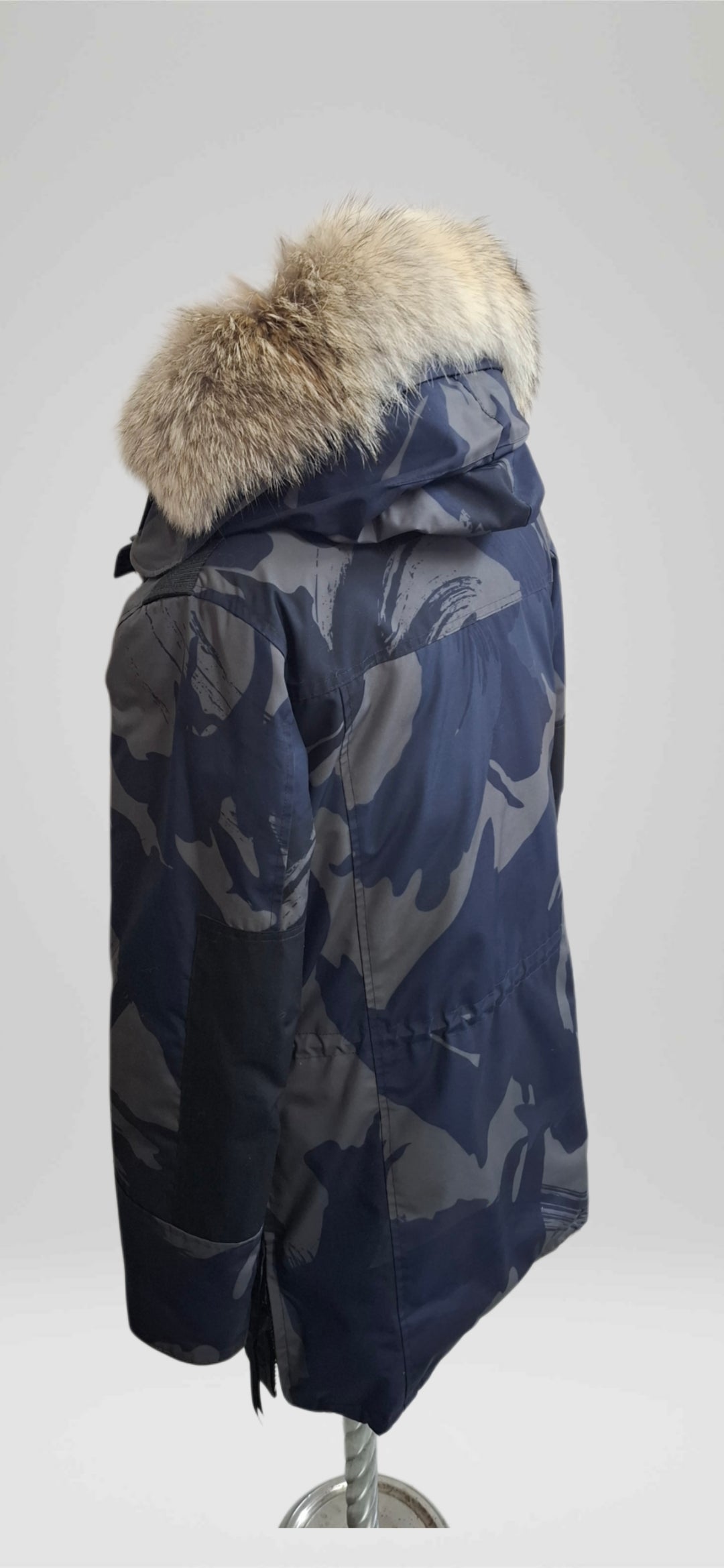 Genuine Coyote Fur trim replacement compatible with Canada Goose jacket 67
